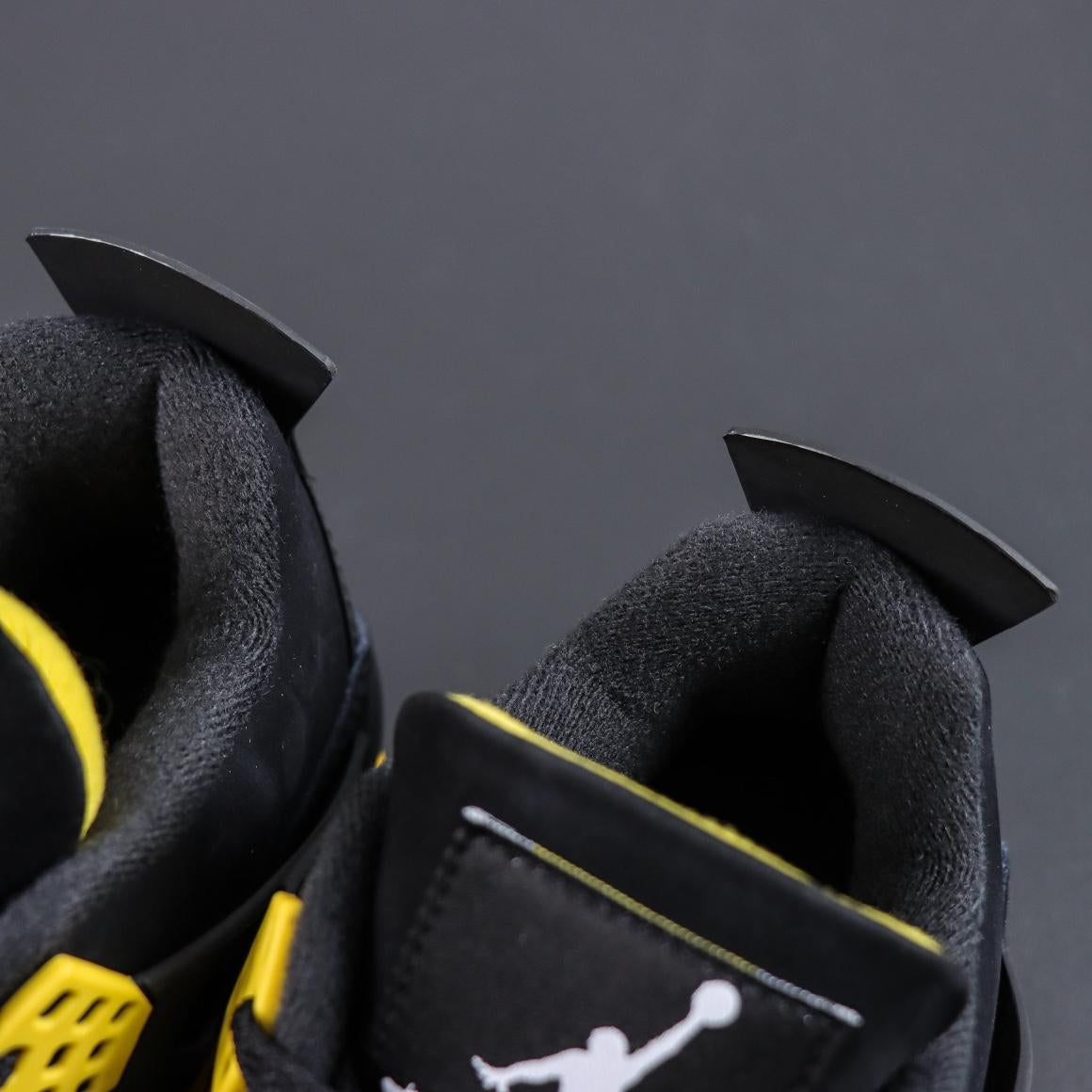 J4 Rétro "Yellow Thunder"