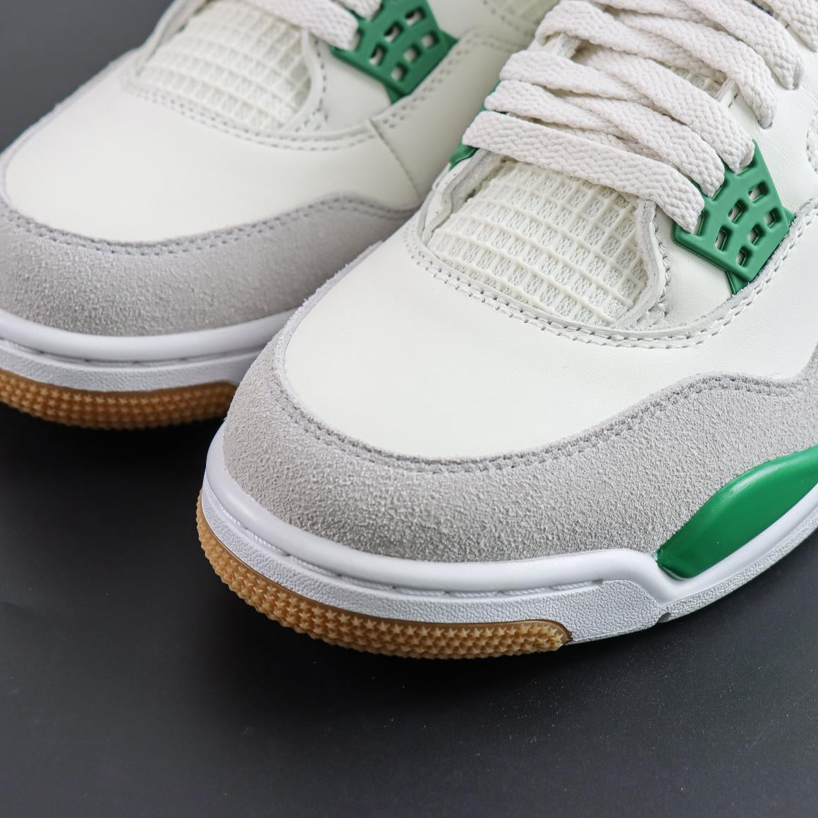 J4 SB « Pine Green »