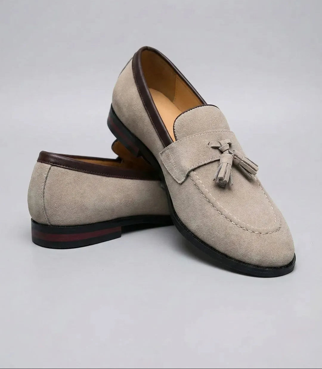 Mocassins à pampilles en daim