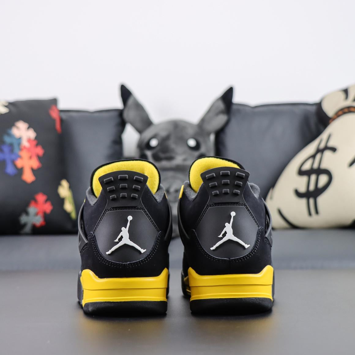 J4 Rétro "Yellow Thunder"