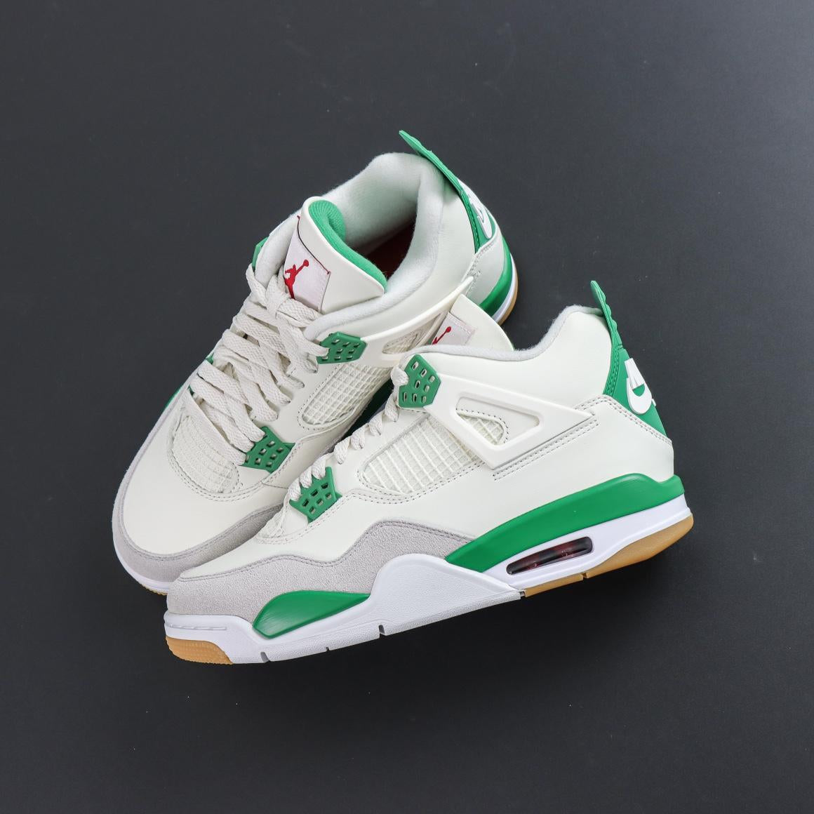 J4 SB « Pine Green »